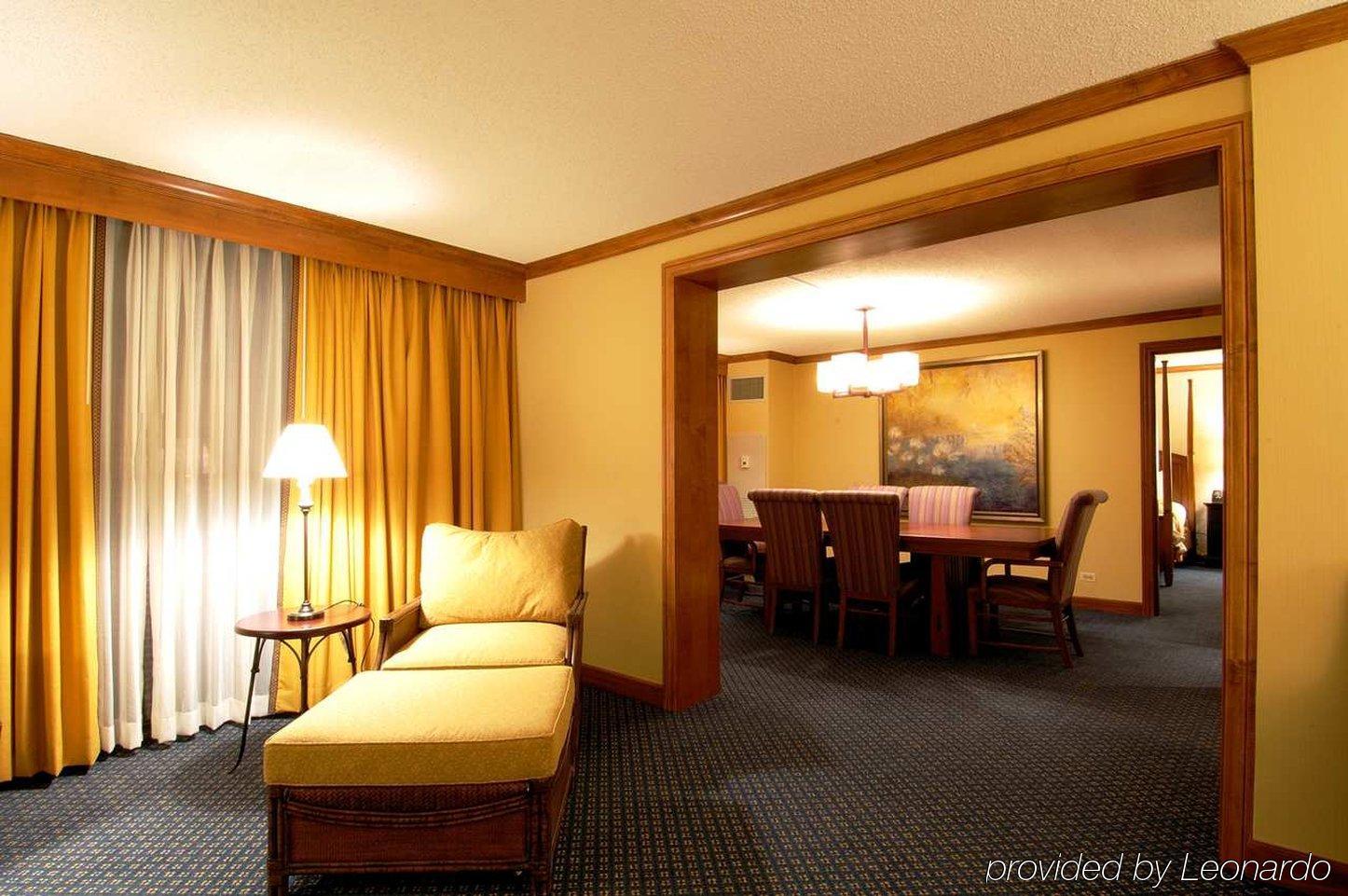 Doubletree By Hilton Chicago - Oak Brook Ξενοδοχείο Δωμάτιο φωτογραφία